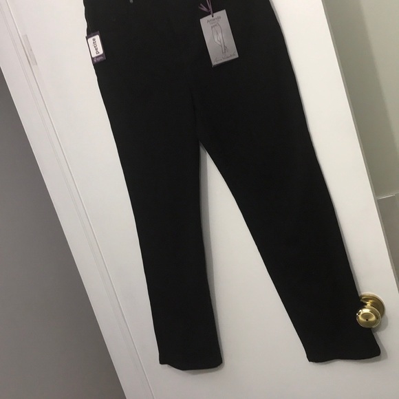 🎁NWT size 10P Gloria Vanderbilt black jeans - Picture 6 of 15